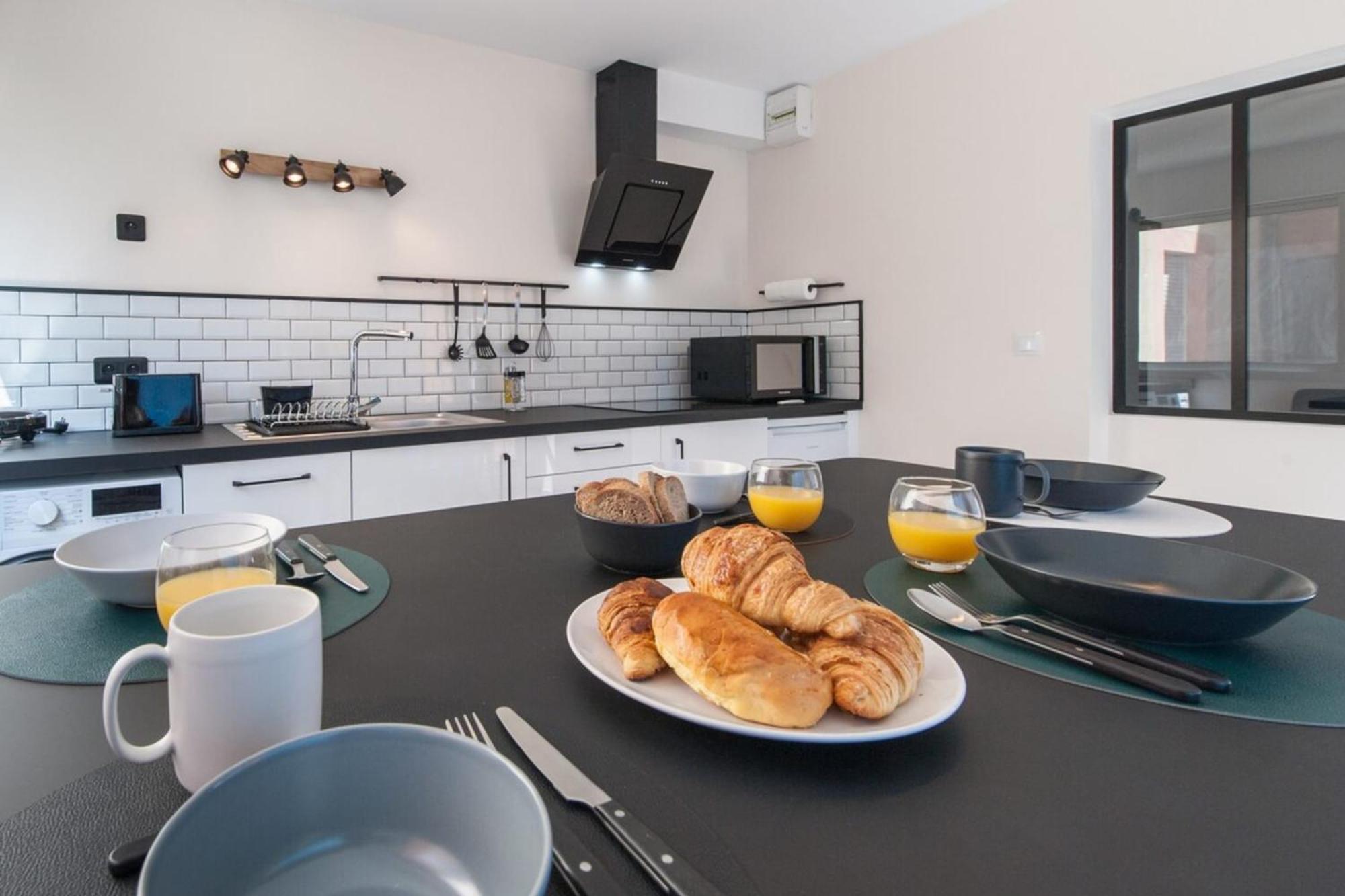 Appartement COSY LA BAIE DES ANGES - PLAGE LA CIOTAT - CLASSE 3 étoiles Extérieur photo